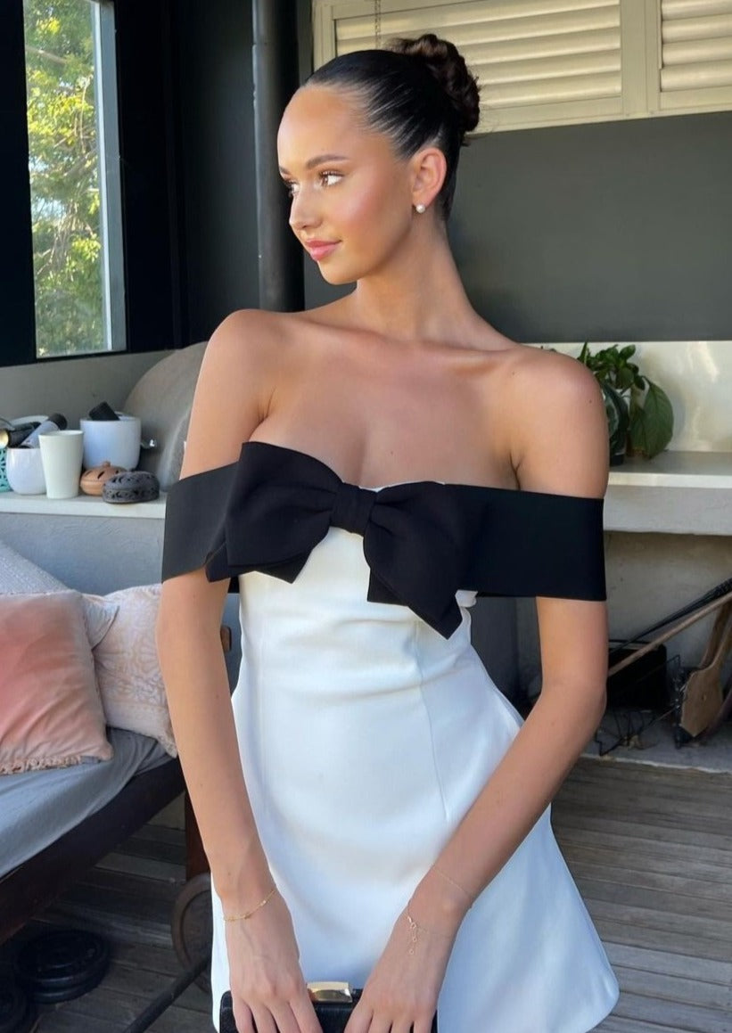 Kendall - Vestido