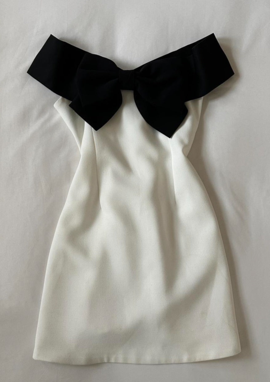 Kendall - Vestido