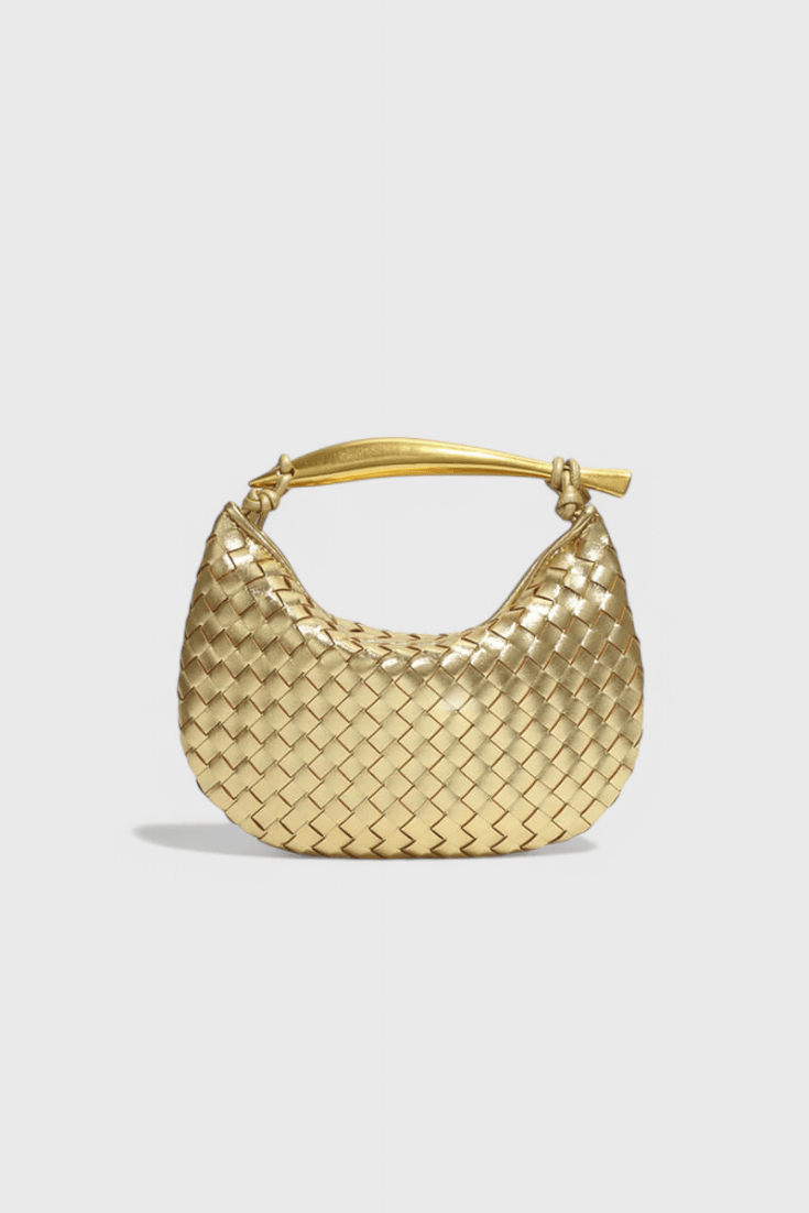 Bolso Woven Gerda con Asa Dorada