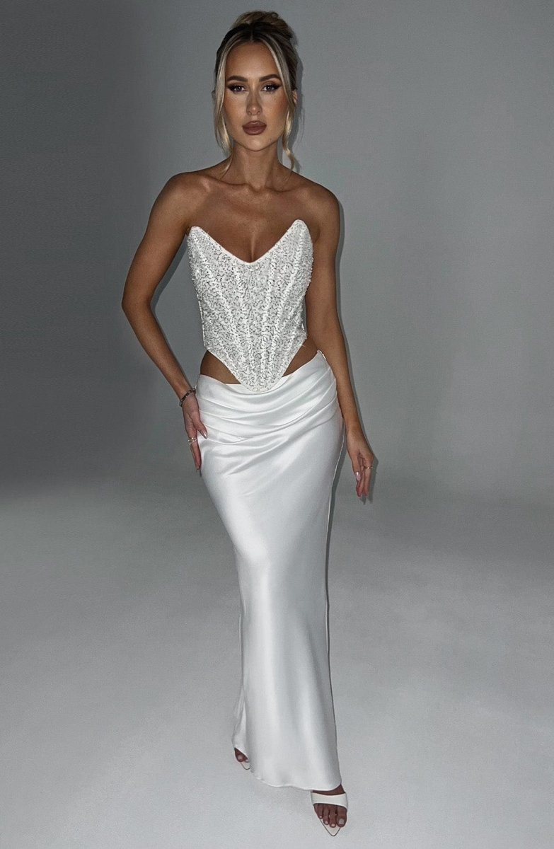 Chiara Corsé - Marfil