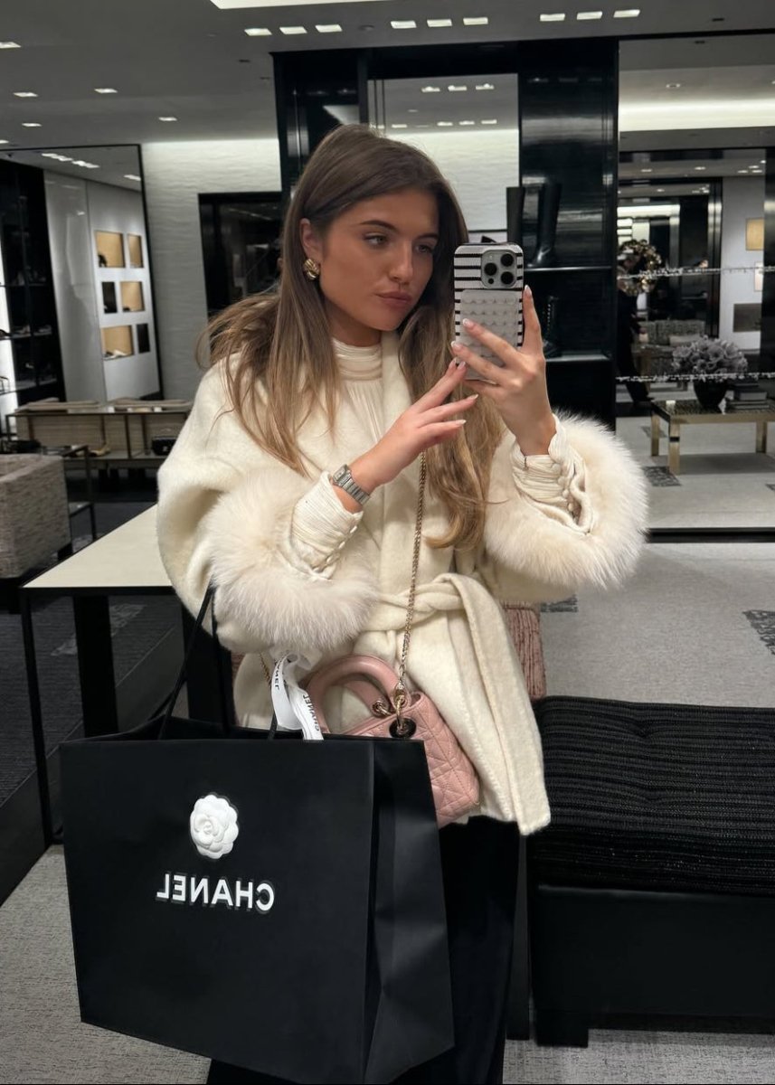 Cocoa Whisper Abrigo