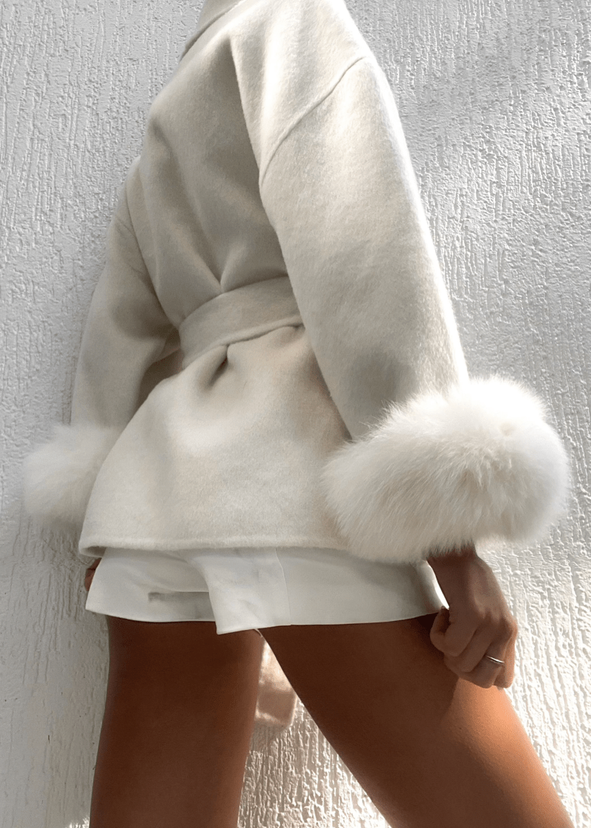 Cocoa Whisper Abrigo