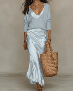 Elena | Vestido midi de satén con suéter incluido. - SERELYA STUDIO