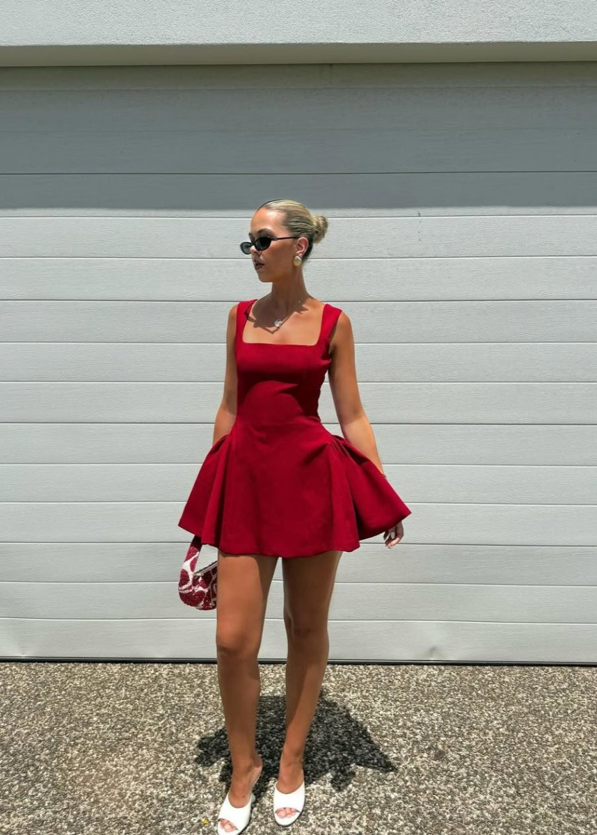 Victoria Vestido - Escarlata